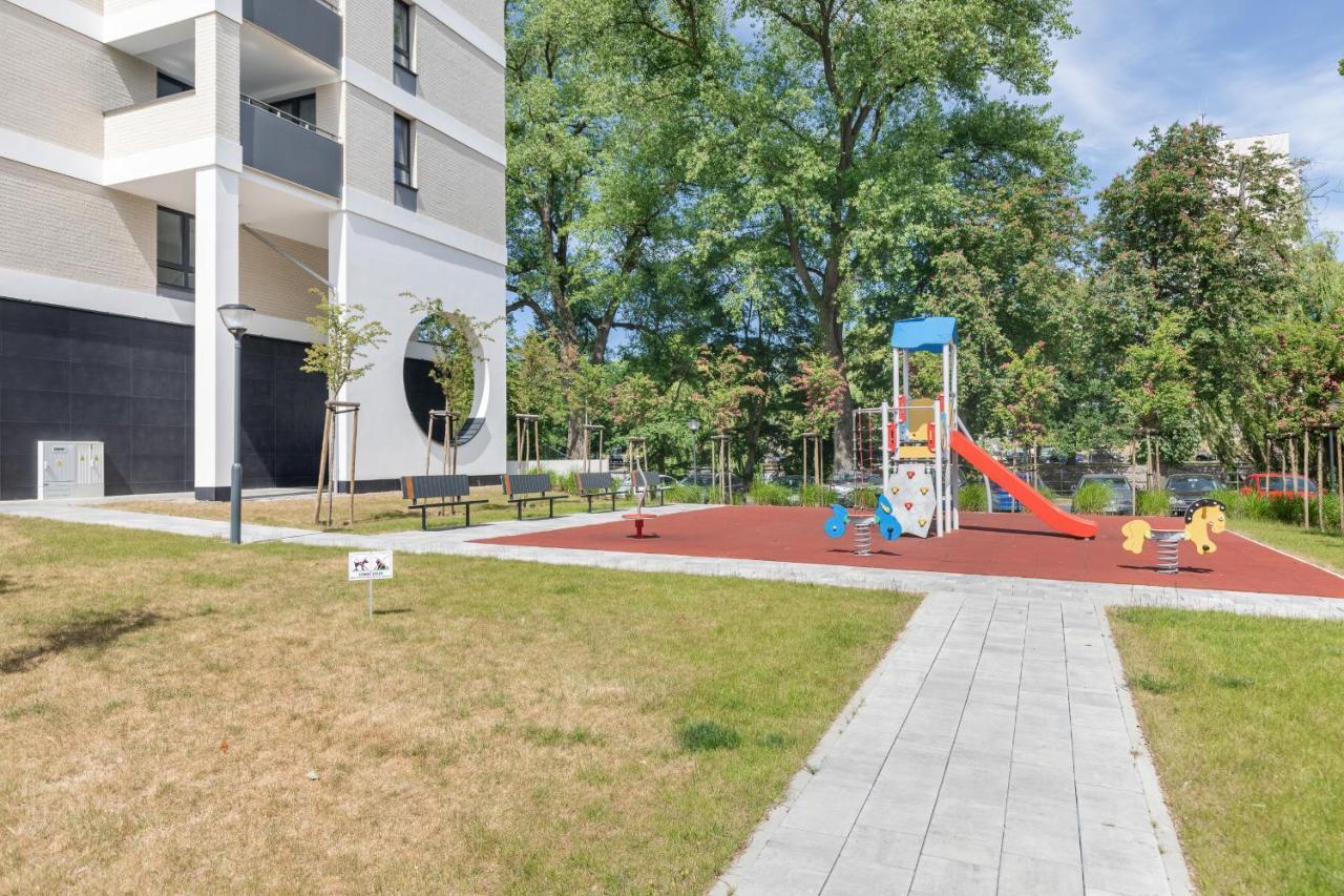 Apartamenty Platany Z Parkingiem By Noclegi Renters Kołobrzeg Extérieur photo